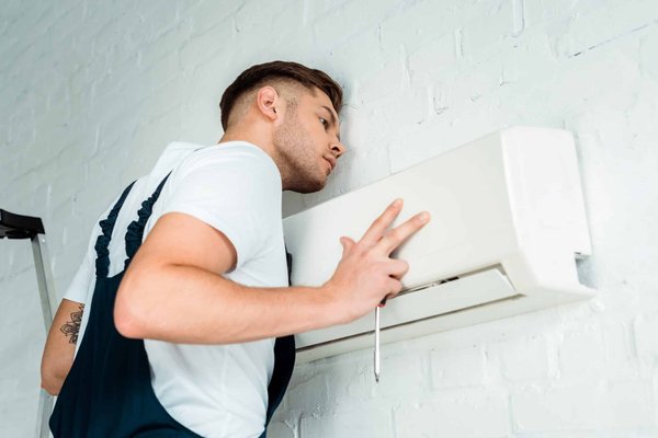 Choisir la bonne entreprise de climatisation à Lille : Conseils et astuces